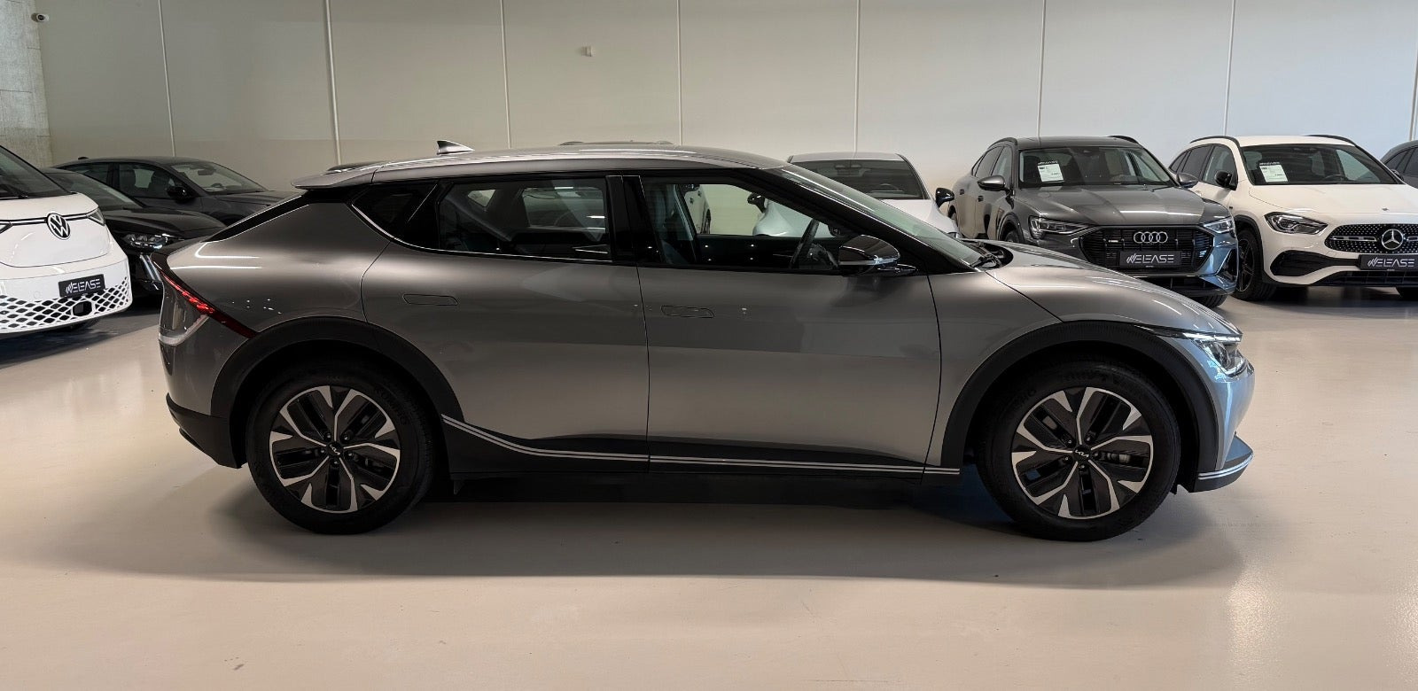 Grå Kia EV6 fra 2024