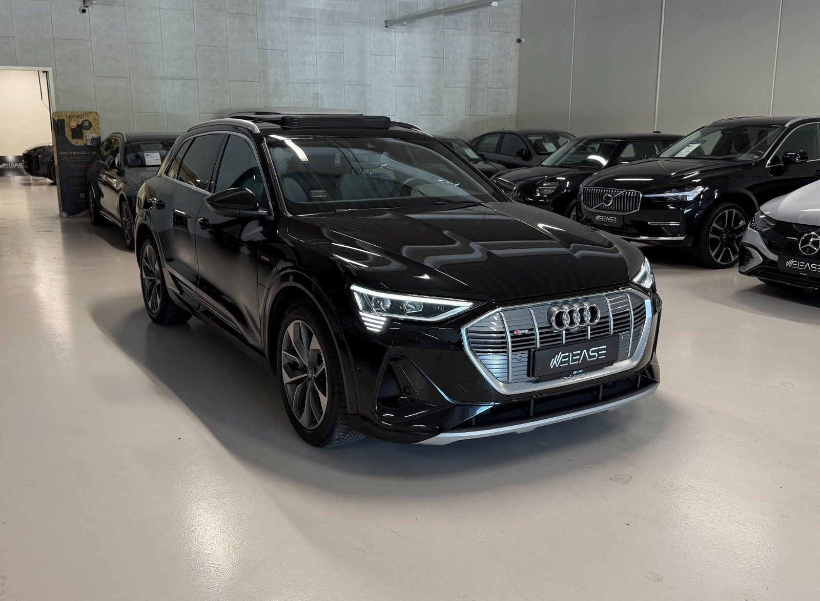 Sort Audi e-tron fra 2021