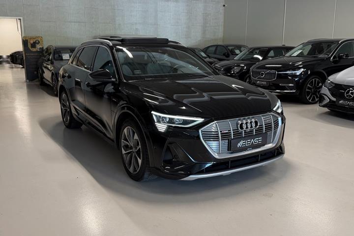 Sort Audi e-tron fra 2021