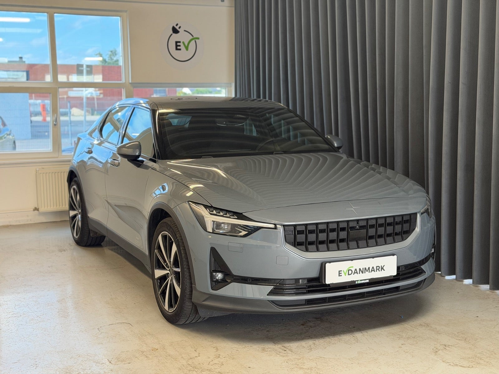 Polestar 2 Long Range AWD