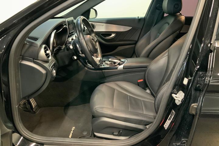 Sort Mercedes C400 fra 2015