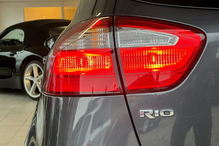 undefined Kia Rio fra 2015