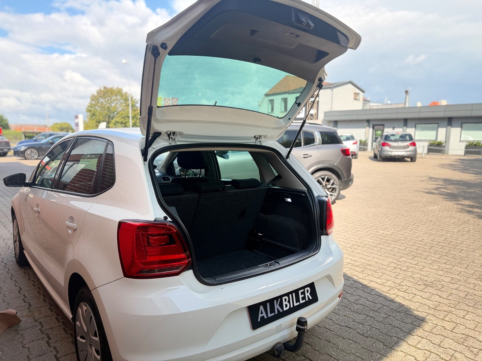 Hvid VW Polo fra 2015