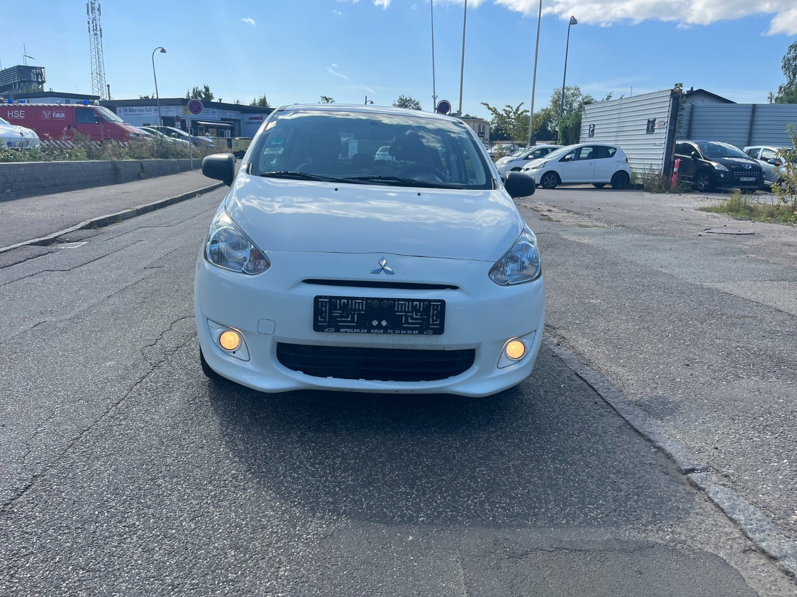 Hvid Mitsubishi Space Star fra 2015
