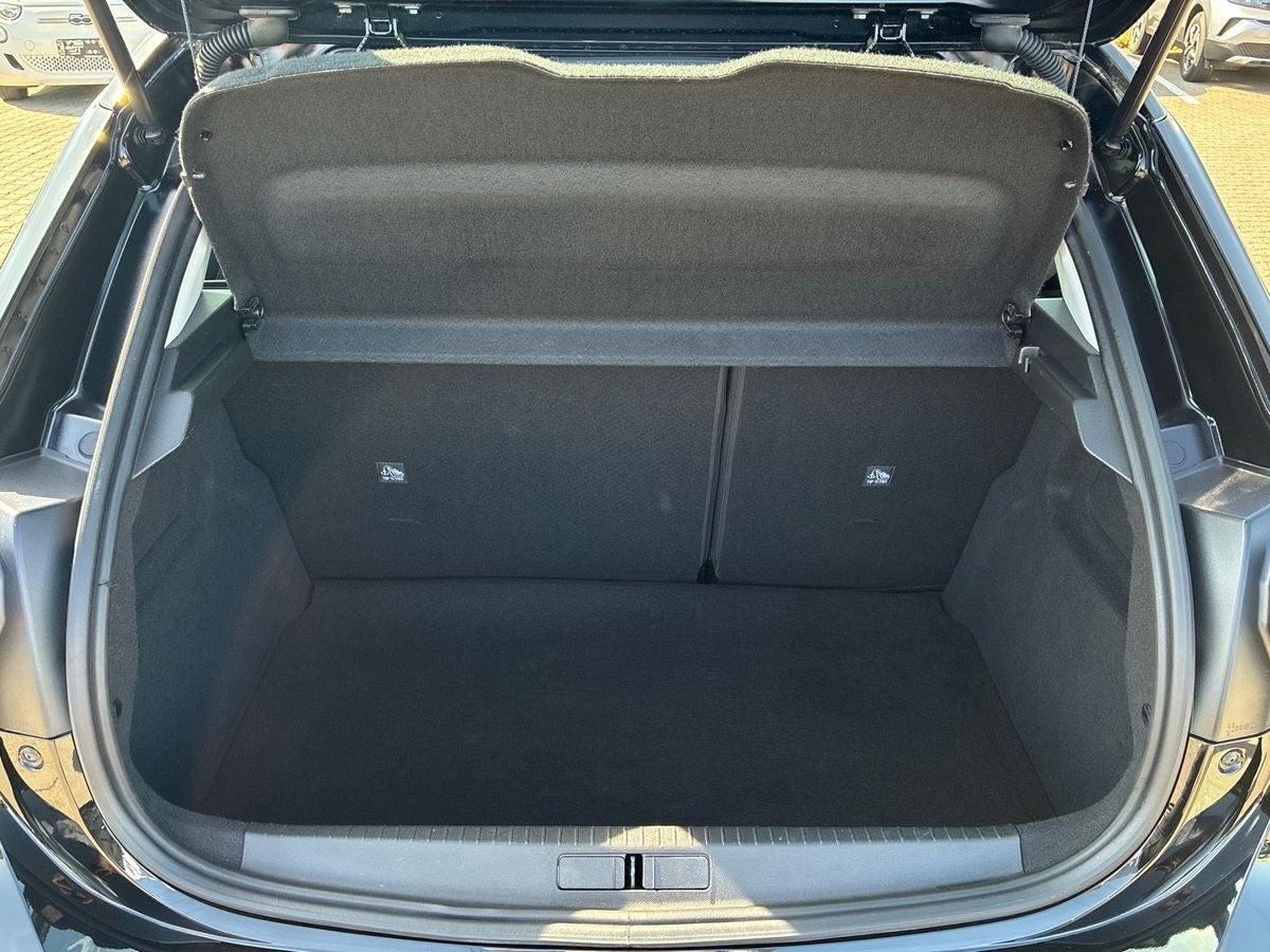 Sort Opel Corsa-e fra 2023