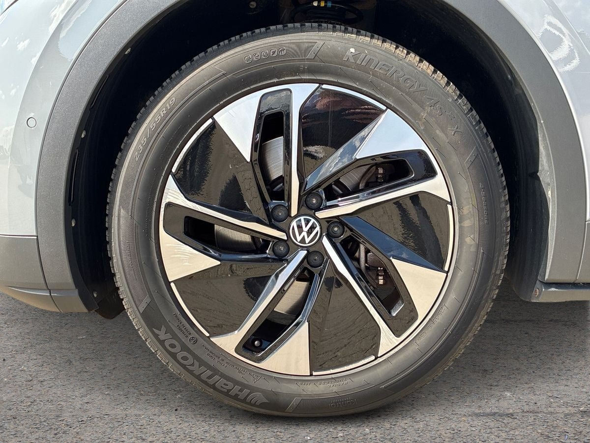 Grå VW ID.4 fra 2023