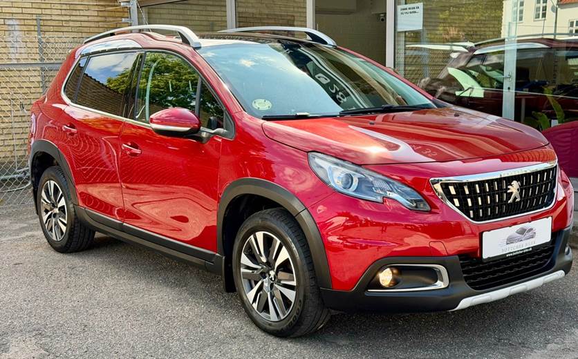 Peugeot 2008 1,2 e-THP 110 Allure Sky