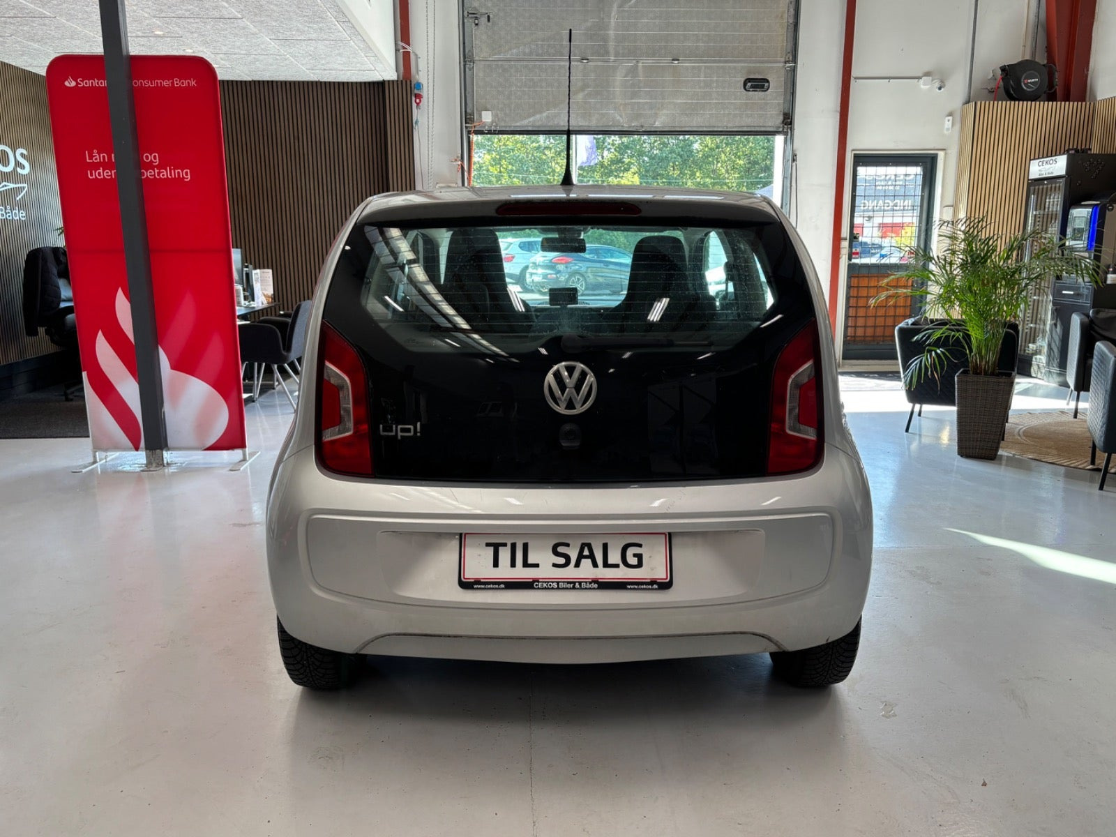 Sølv VW UP! fra 2012