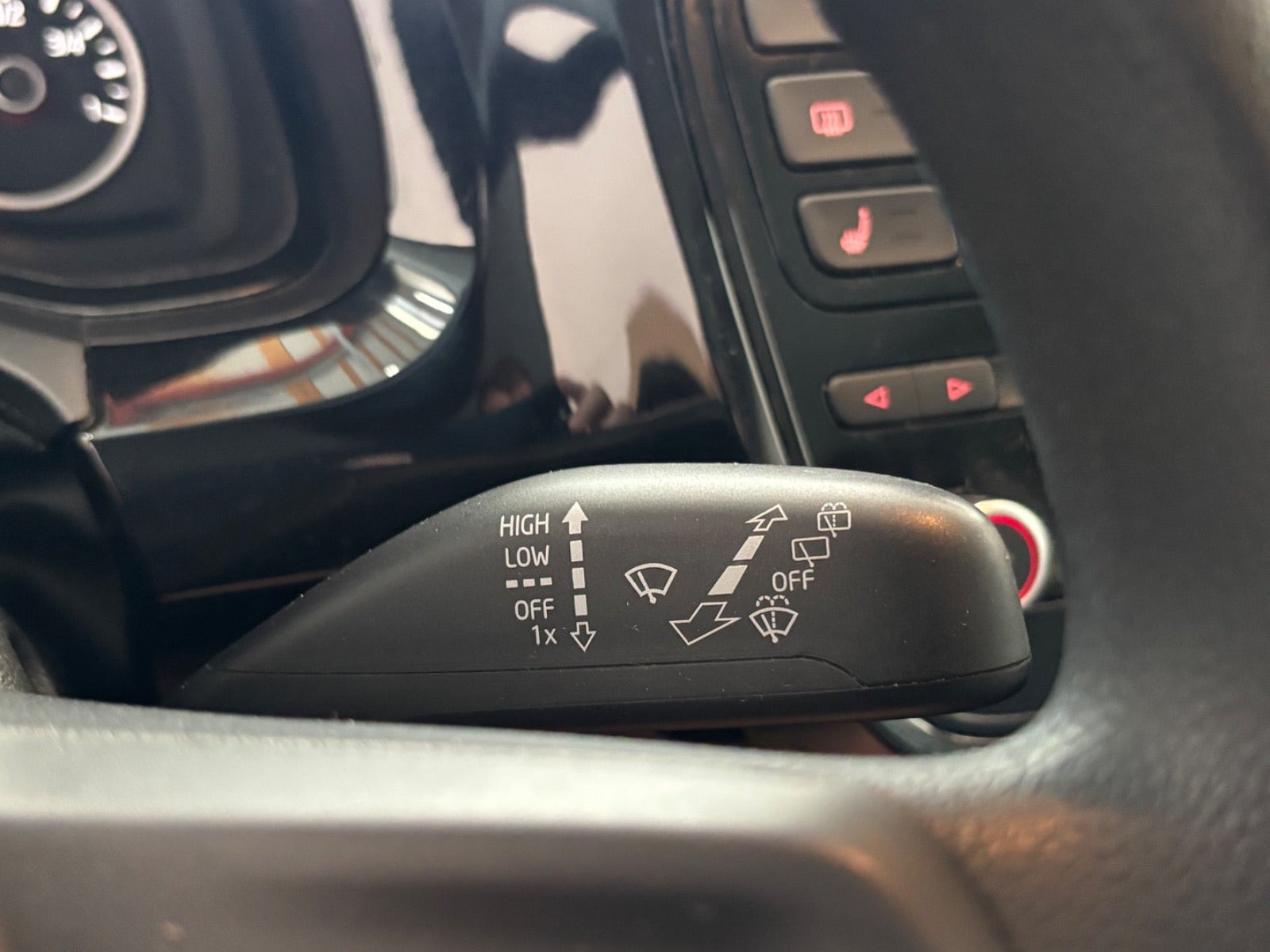 Sølv VW UP! fra 2012