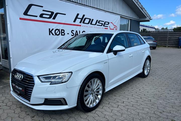 Hvid Audi A3 fra 2017
