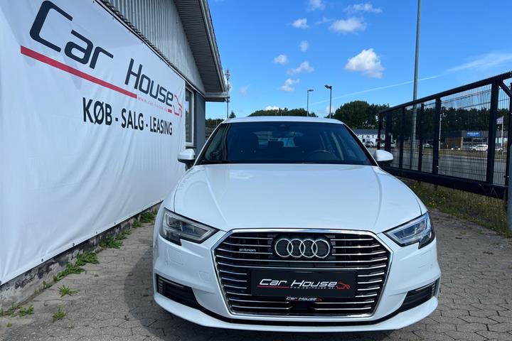 Hvid Audi A3 fra 2017