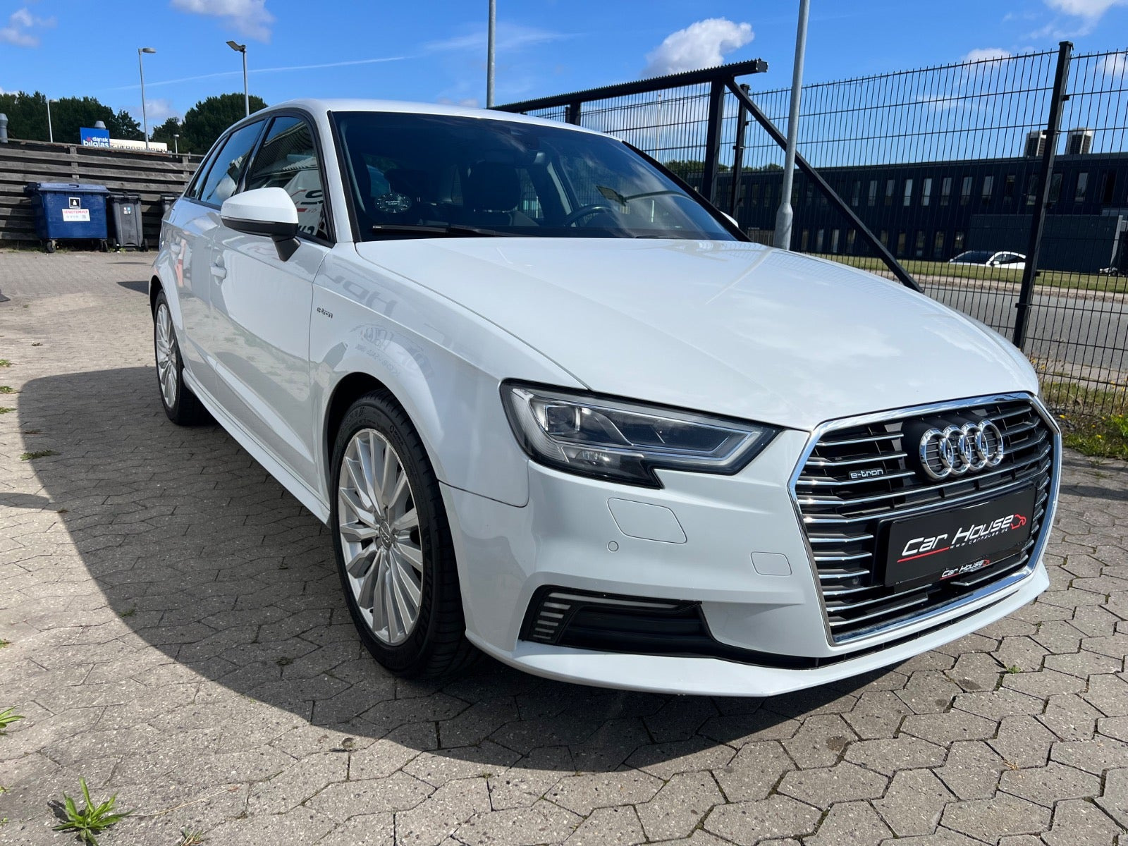 Hvid Audi A3 fra 2017