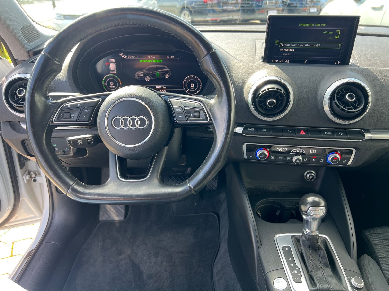 Hvid Audi A3 fra 2017