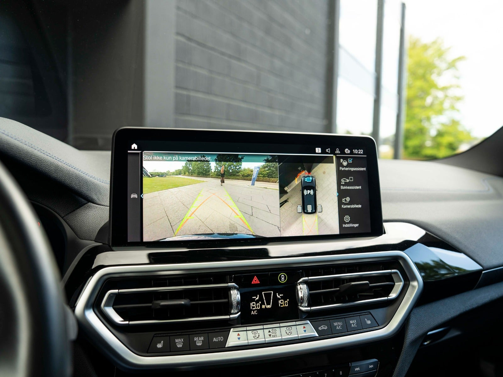 Sort BMW iX3 fra 2022