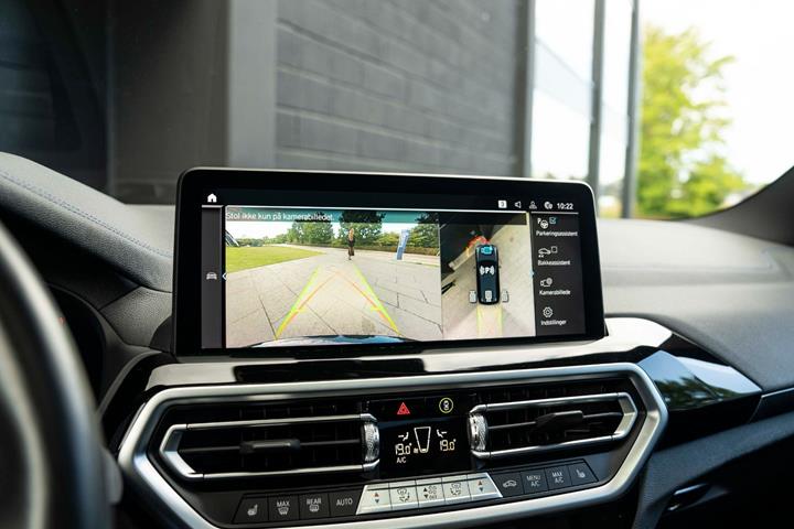 Sort BMW iX3 fra 2022