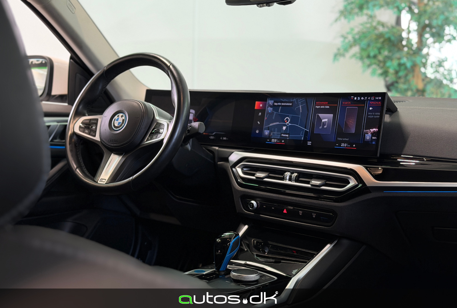 Hvid BMW i4 fra 2023
