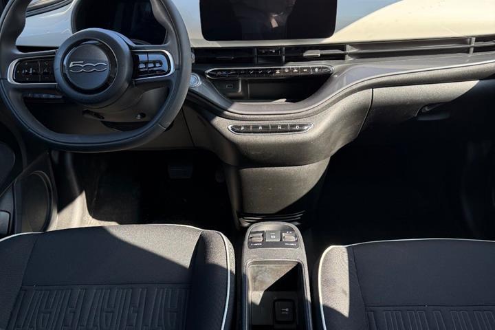 undefined Fiat 500e fra 2023