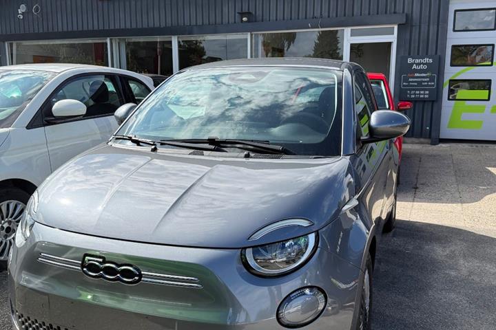 undefined Fiat 500e fra 2023