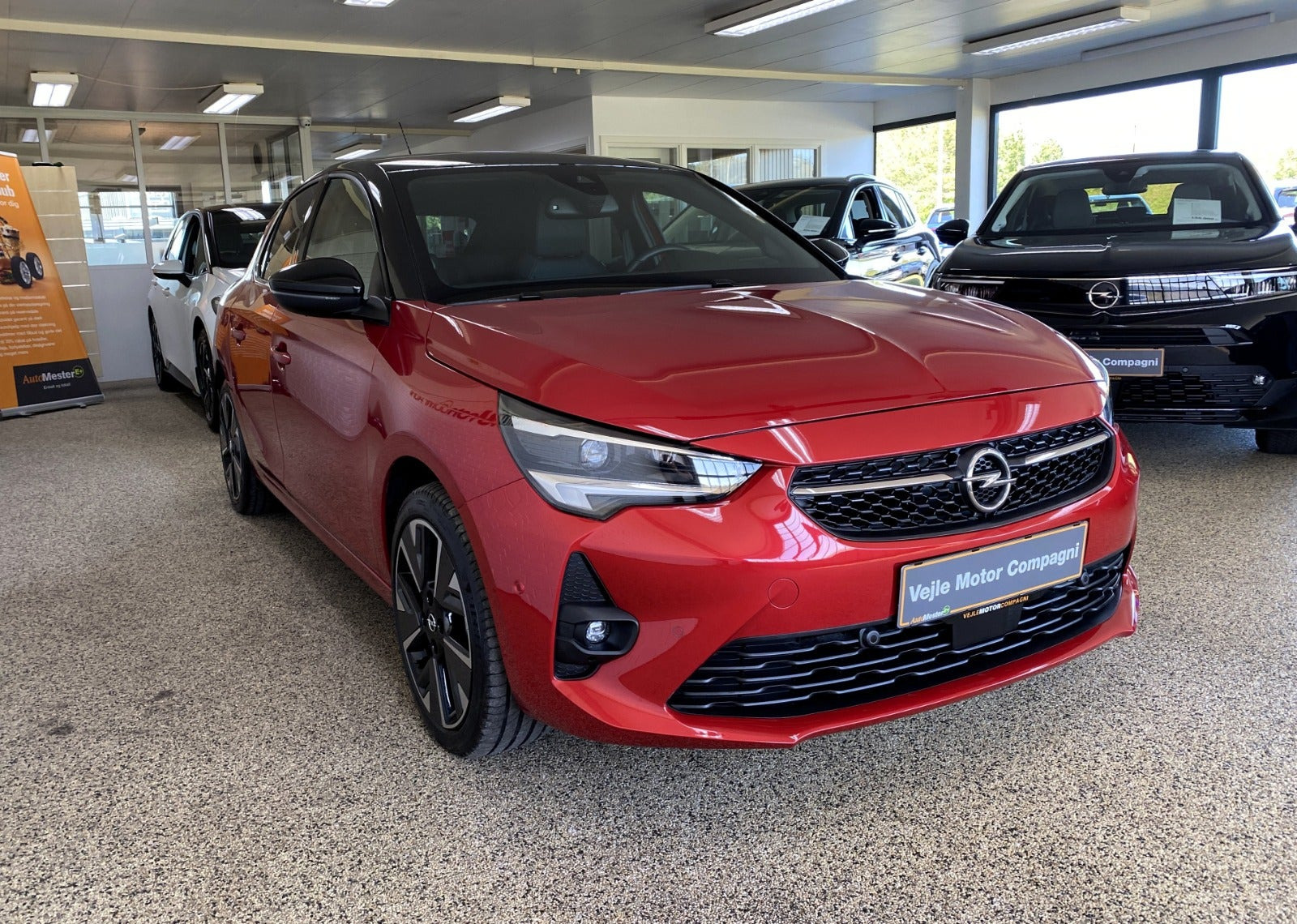 Rød Opel Corsa-e fra 2023