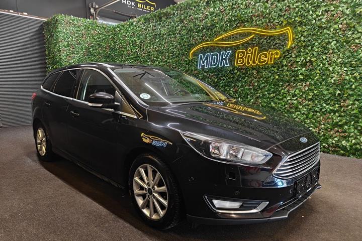 undefined Ford Focus fra 2017 set udefra
