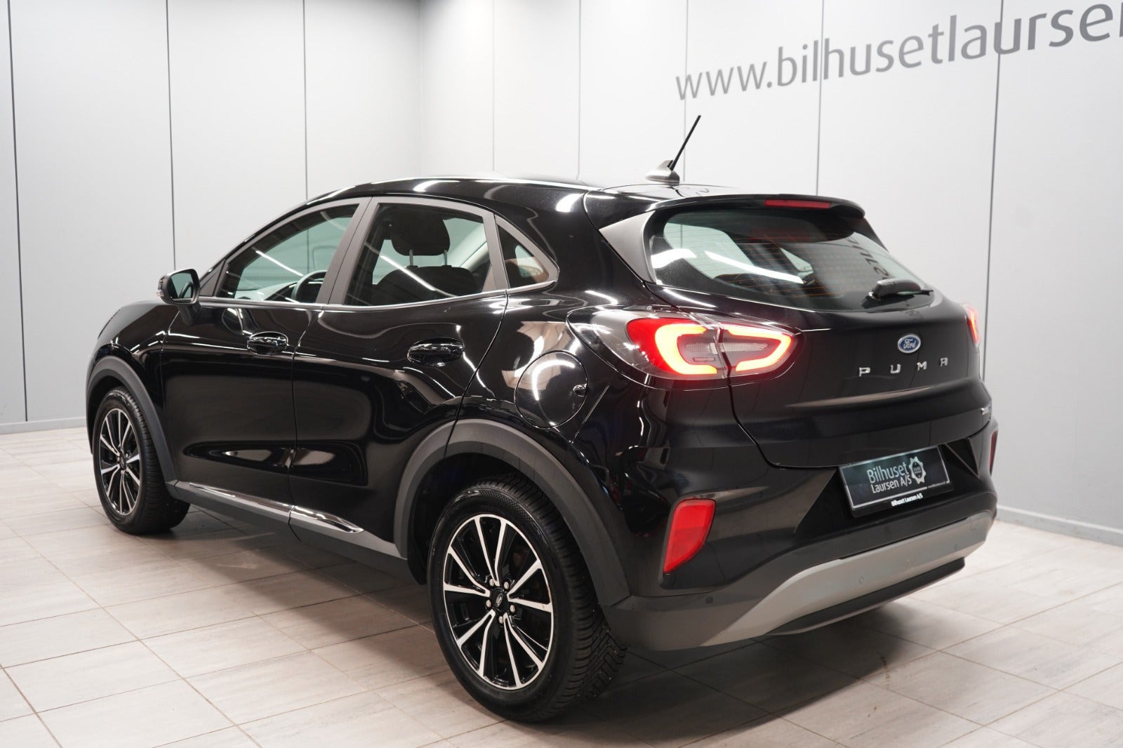 Sort Ford Puma fra 2020