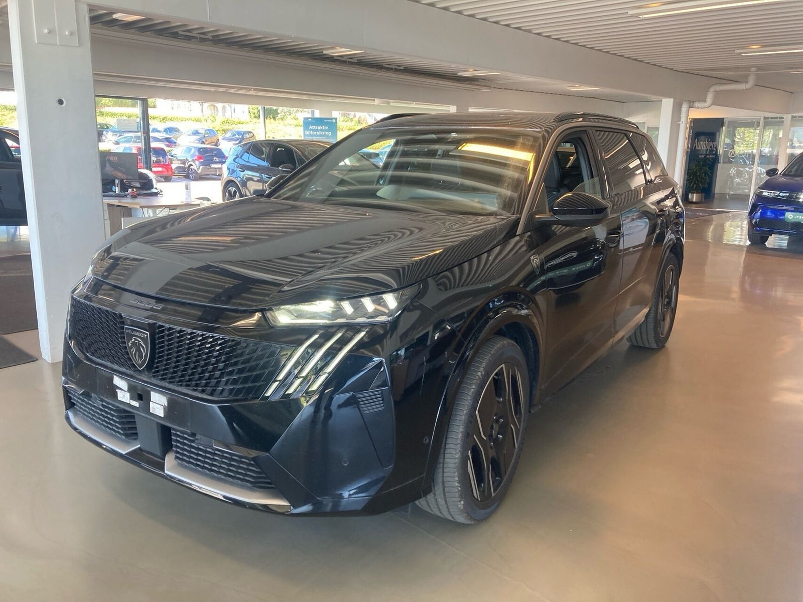 Peugeot e-5008 77 GT 7prs