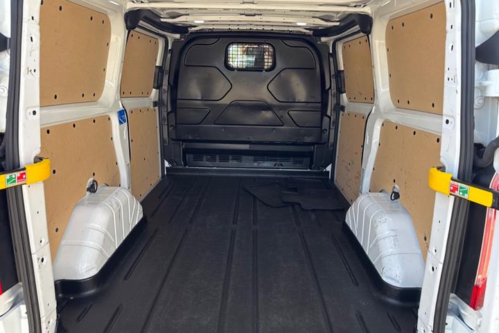 Hvid Ford Transit Custom 340 L1 fra 2020