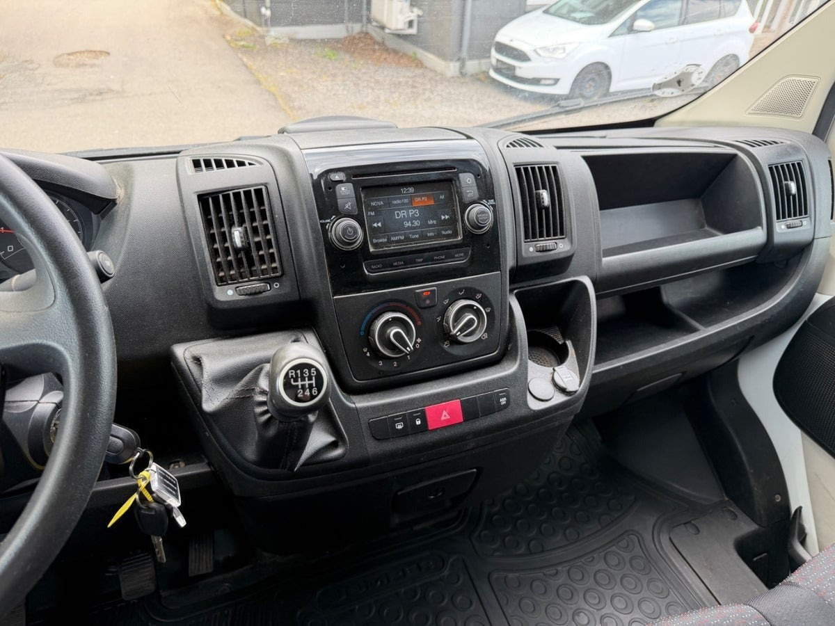 Hvid Citroën Jumper 33 fra 2018