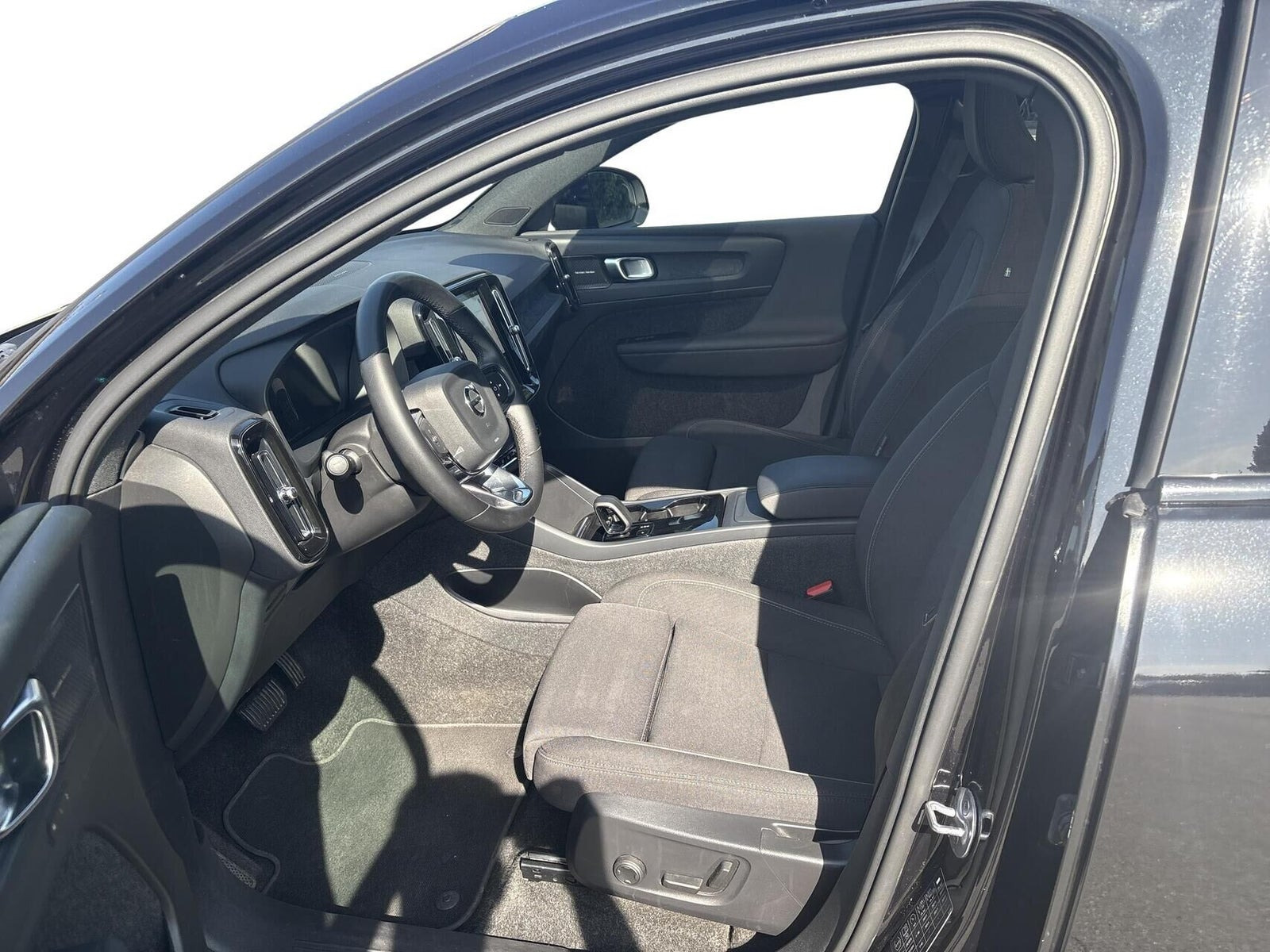 Sort Volvo C40 fra 2024