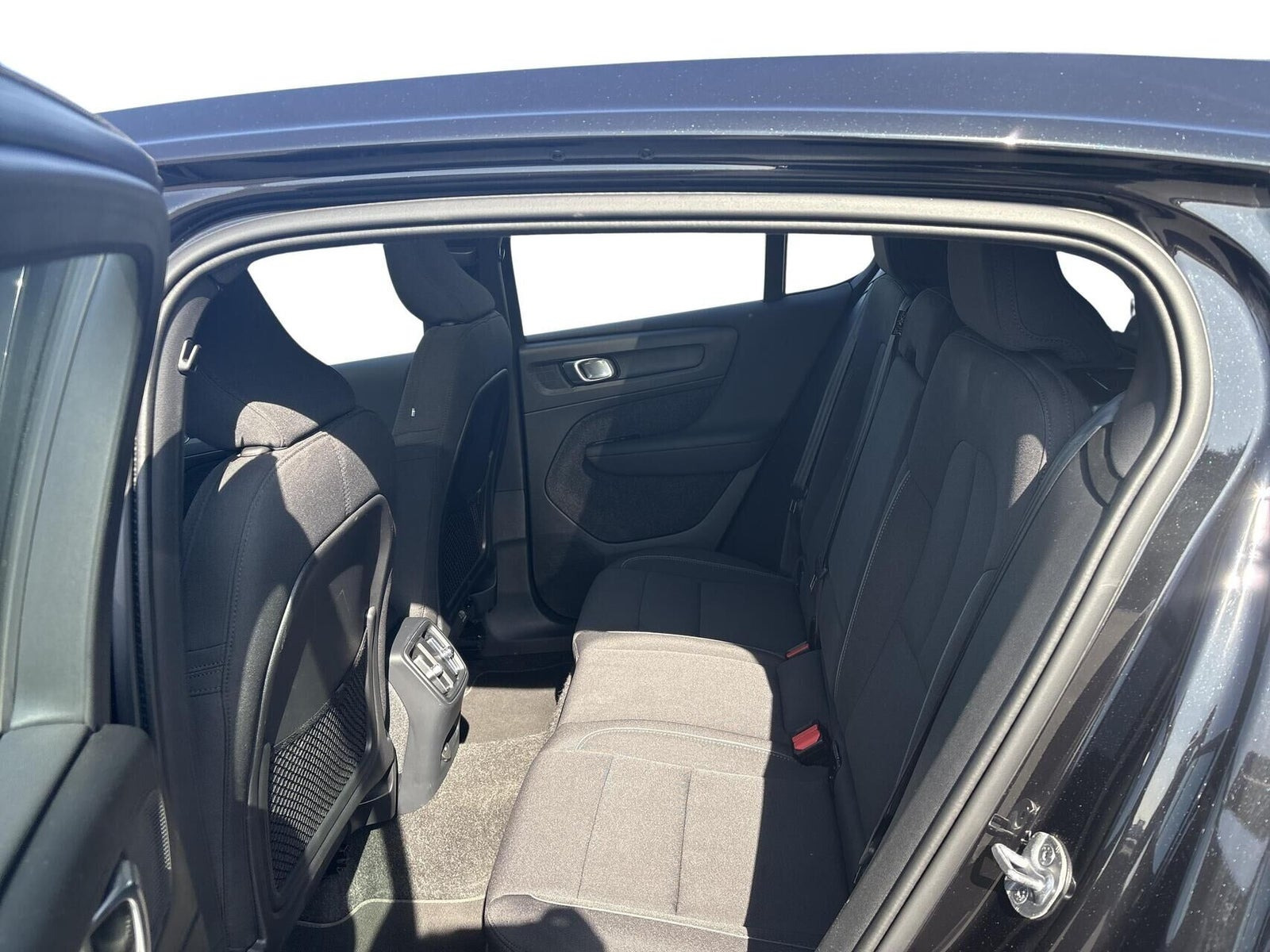 Sort Volvo C40 fra 2024