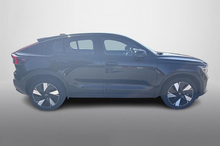 Sort Volvo C40 fra 2024