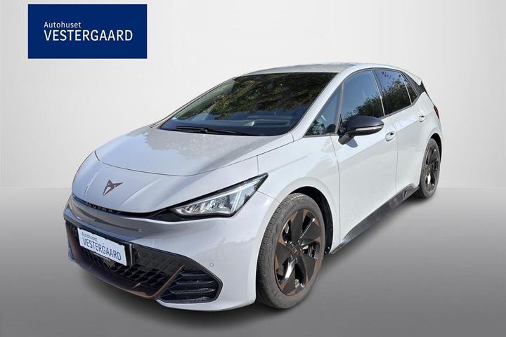 Grå Cupra Born fra 2024 set udefra
