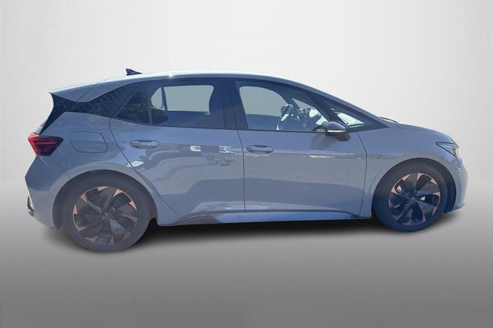 Grå Cupra Born fra 2024