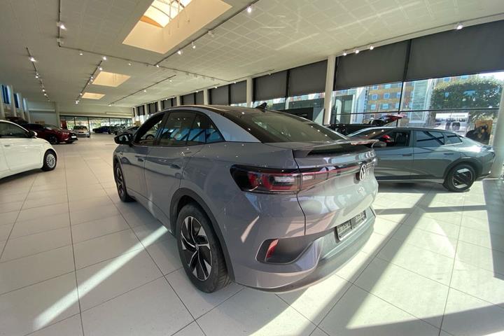 Grå VW ID.5 fra 2023