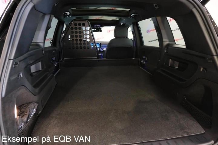 Sort Mercedes EQB250+ fra 2025