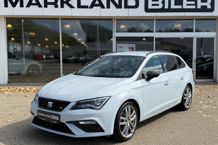 undefined Seat Leon fra 2020 set udefra