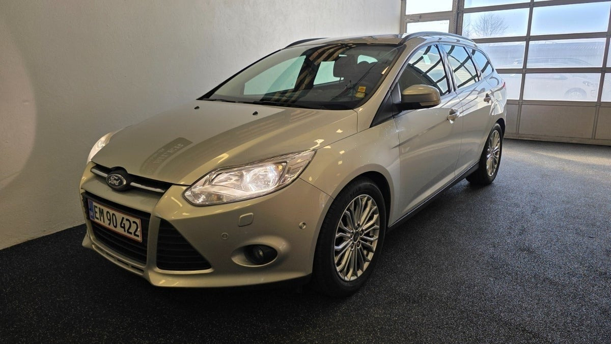 Sølv Ford Focus fra 2013