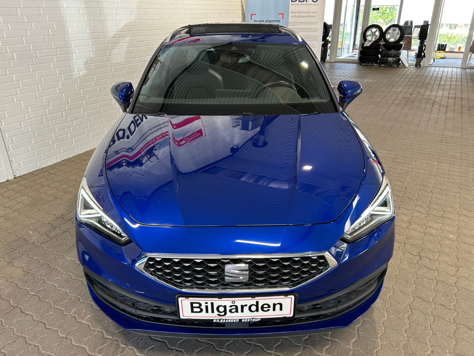 Blå Seat Leon fra 2021