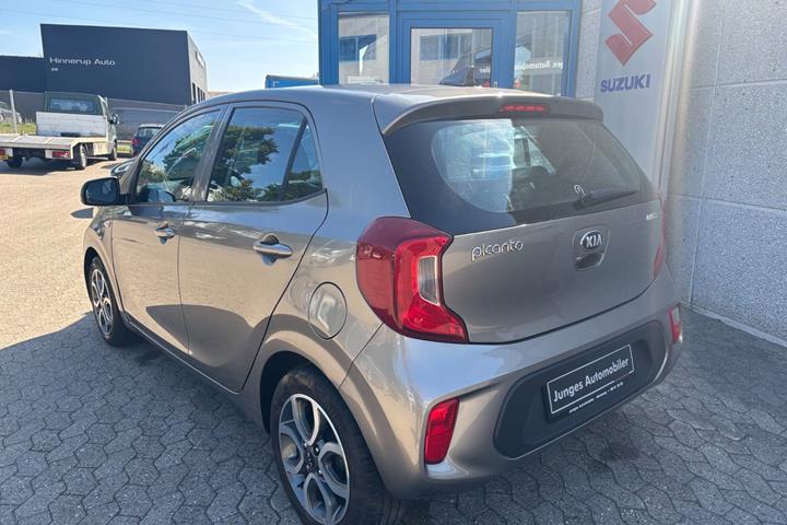 Grå Kia Picanto fra 2019