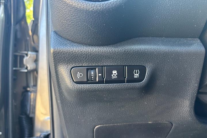Grå Kia Picanto fra 2019