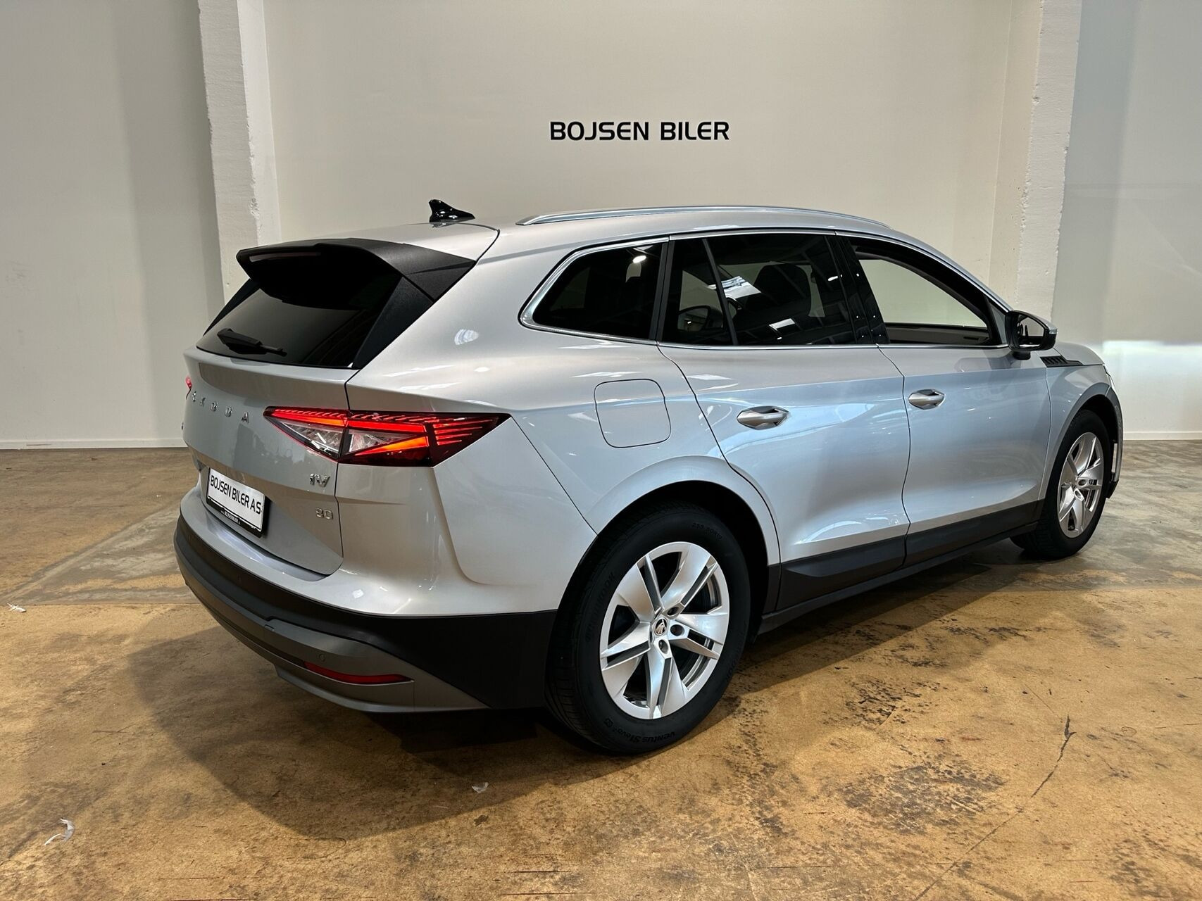 Sølv Skoda Enyaq fra 2024