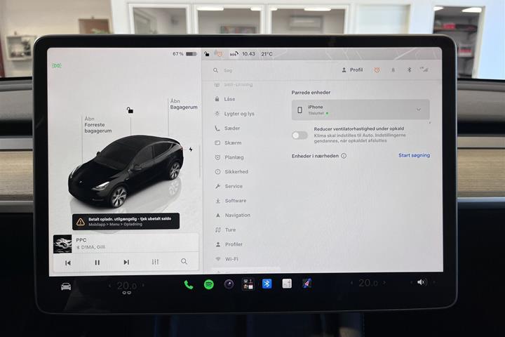 Sort Tesla Model Y fra 2023