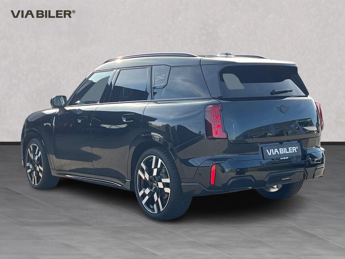 Sort Mini Countryman fra 2025