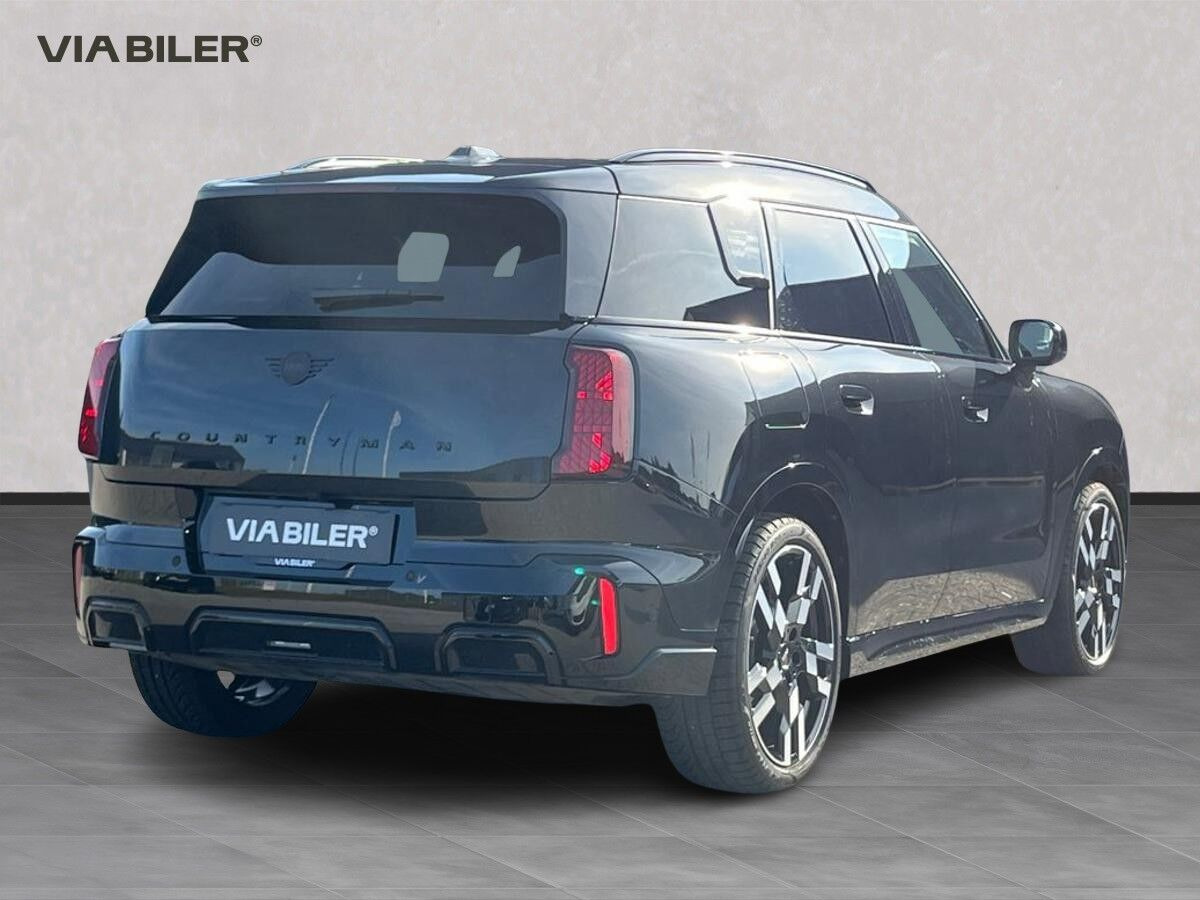 Sort Mini Countryman fra 2025