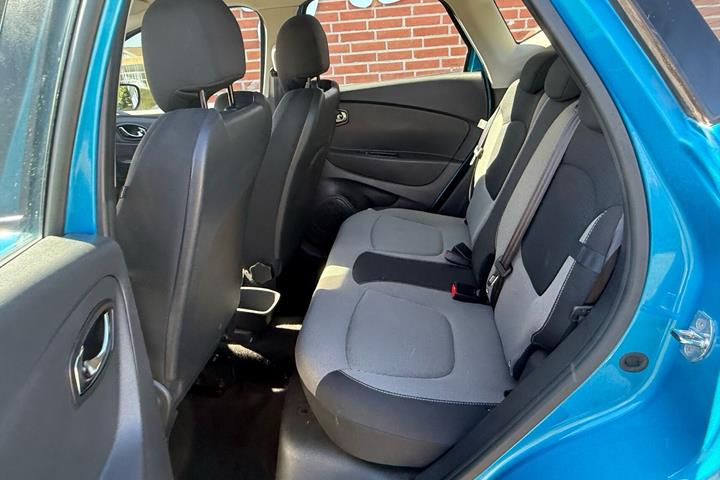 Blå Renault Captur fra 2017