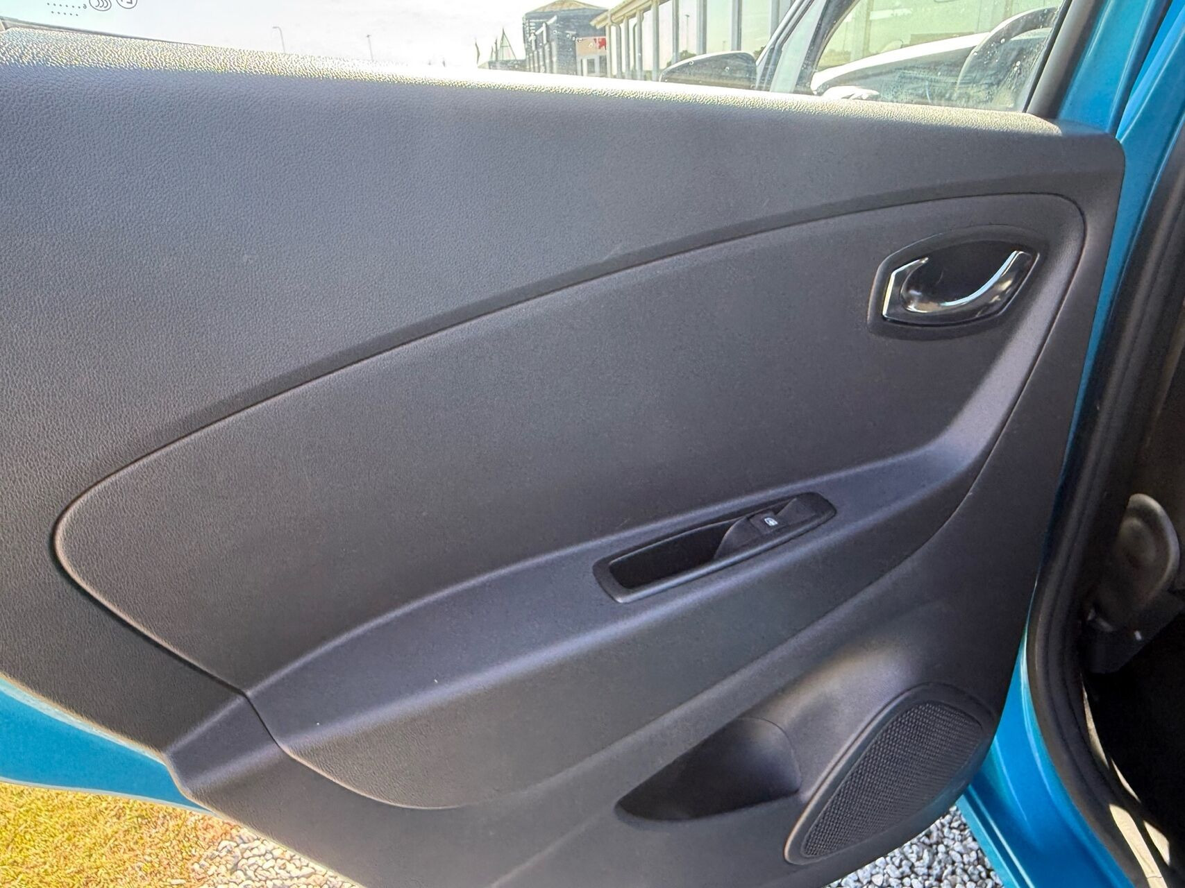 Blå Renault Captur fra 2017