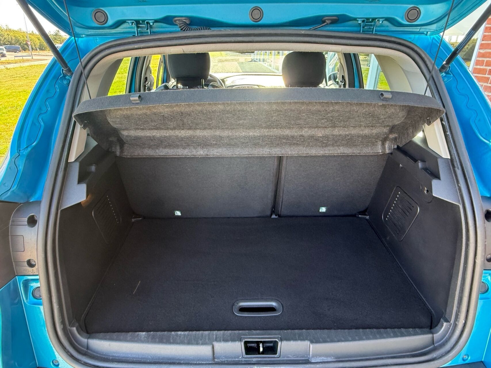 Blå Renault Captur fra 2017
