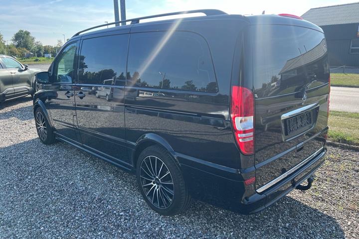 undefined Mercedes Viano fra 2011