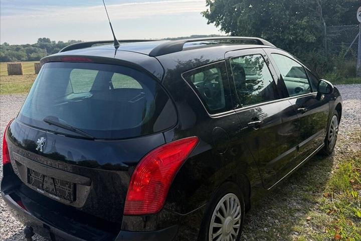 Sort Peugeot 308 fra 2011