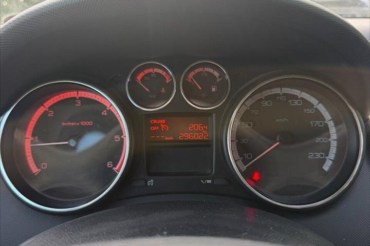 Sort Peugeot 308 fra 2011